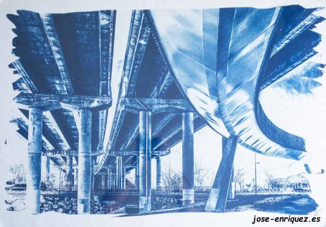 jose-enriquez.es fotografía retrato persona entornos boudoir portraits environment sensations cianotipia cyanotype